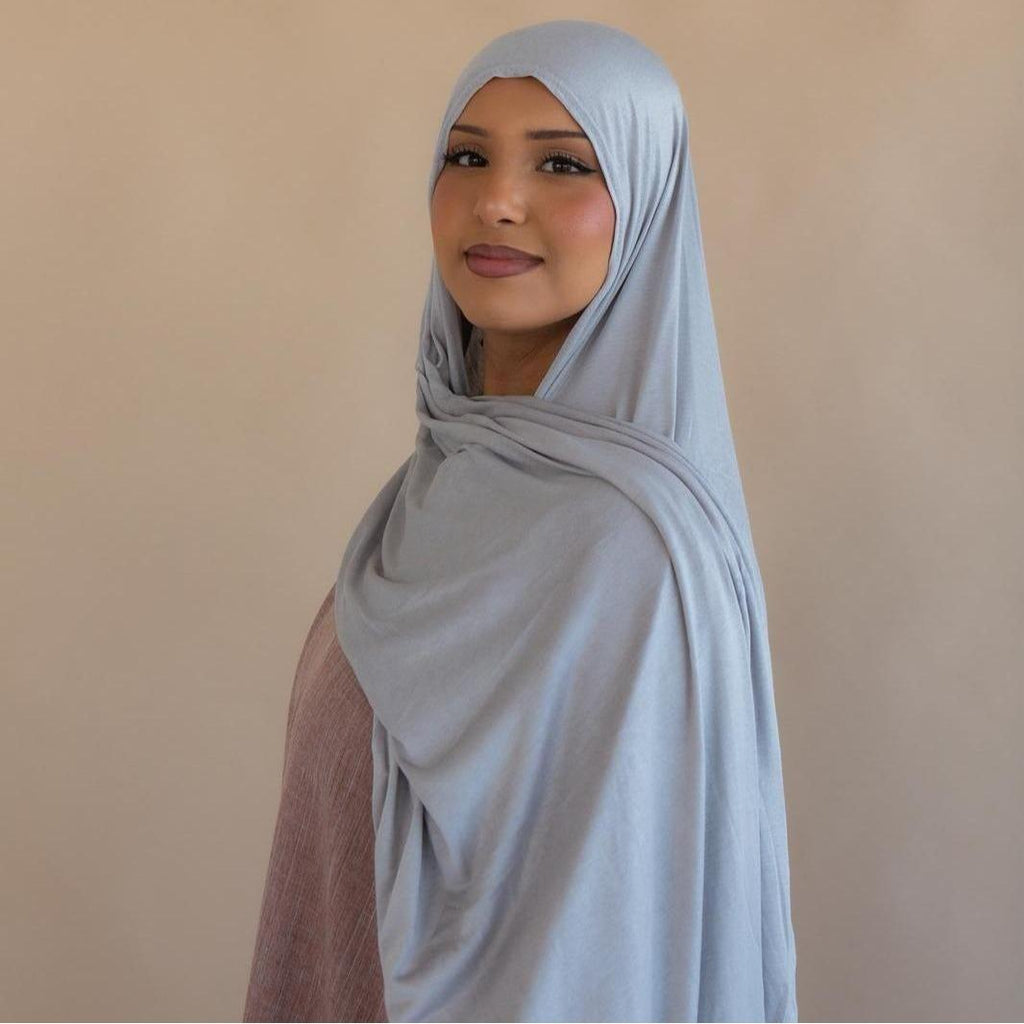 Noorah Wear Premium Double Stitched Jersey Hijab – Soft Stretch Non-Slip Fabric – Lightweight & Breathable Everyday Scarf for Women – Available in 6 Colours – 180x70cm