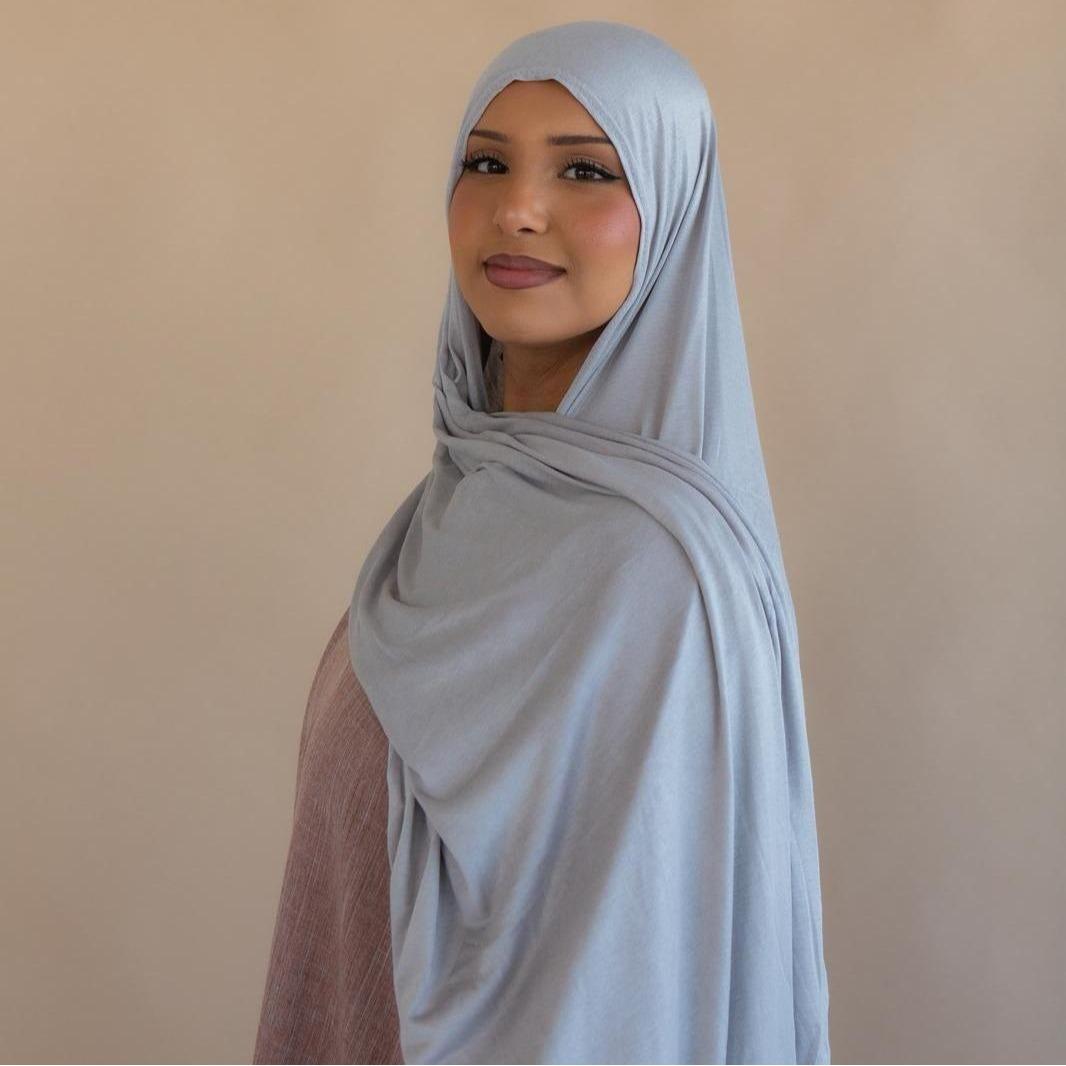 Noorah Wear Premium Double Stitched Jersey Hijab – Soft Stretch Non-Slip Fabric – Lightweight & Breathable Everyday Scarf for Women – Available in 6 Colours – 180x70cm